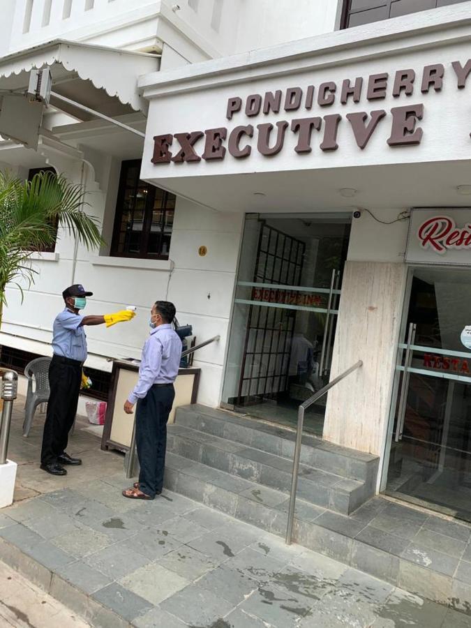 Pondicherry Executive Inn Exterior photo